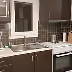 Iris Deluxe 2 Apartment