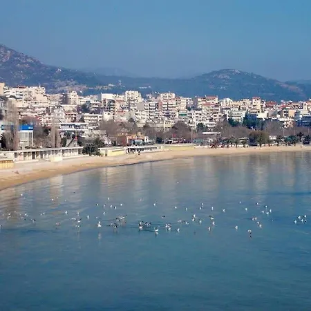 Iris Deluxe 2 公寓 *