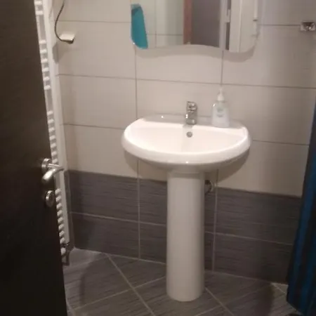 Iris Deluxe 2 * Kavala